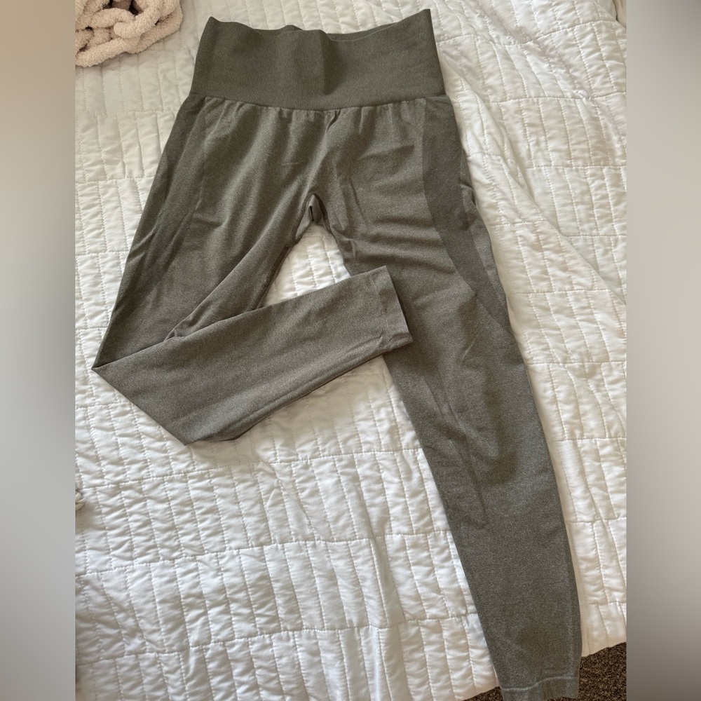 NVGTN Leggings